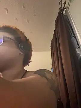 nickytheehawtie Obrolan Langsung XXX