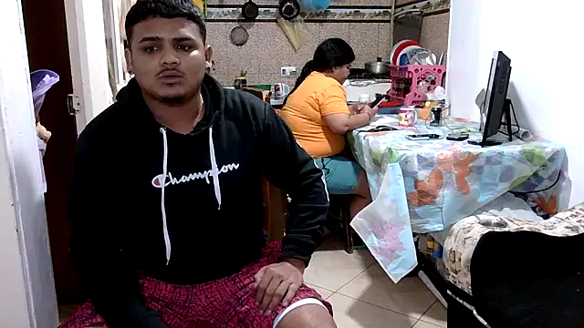 Sembang XXX Secara Langsung Boycuriousxxx