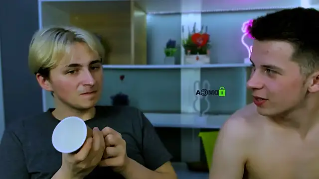 Chat XXX Live leo_valor