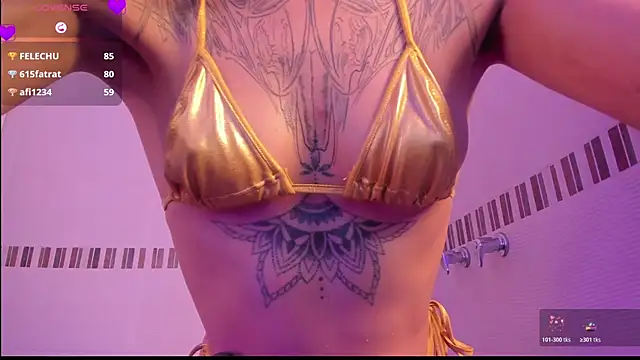 دردشة NicoleMonet1 الجنسية المباشرة