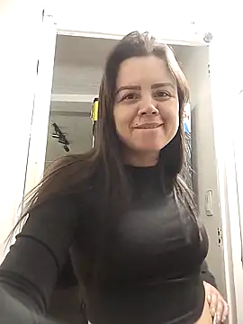 karlagiraldo198 élő XXX-chatje