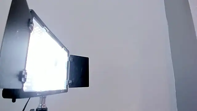 Bonniie_22 Obrolan Langsung XXX