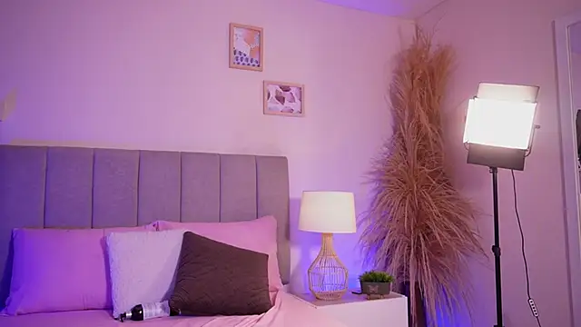 curvyliciousss élő XXX-chatje