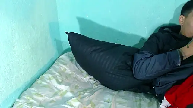 แชท XXX สดของ Ariatnaanddilan