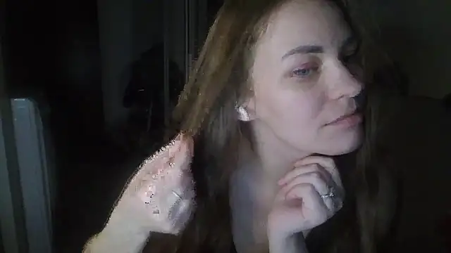 AnnaDiamond1 élő XXX-chatje