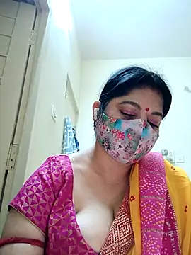 Živý XXX chat Ratna-777