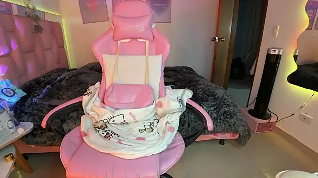 lunesweet 网络视讯表演