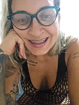 Show de bellafortune51 na webcam