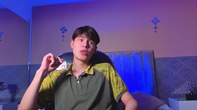 Вебкам-шоу Derek_Sinn