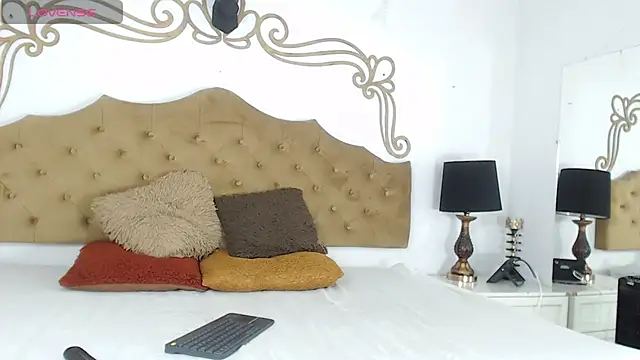 CloeCastillon Live XXX chat