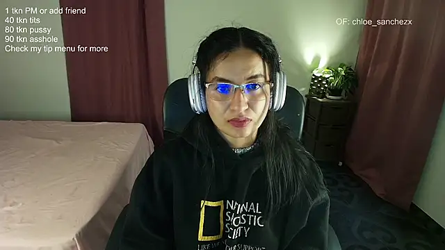 Show modela ChloeSanchezx na web-kameri