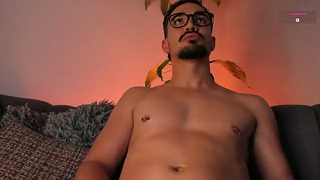 SavageCross1のライブXXXチャット