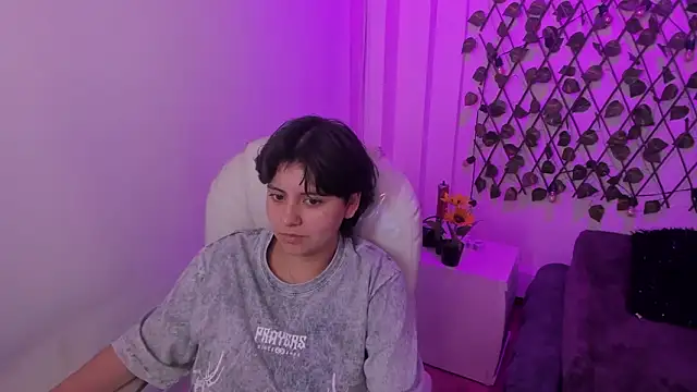 Nathaly_dsのライブXXXチャット