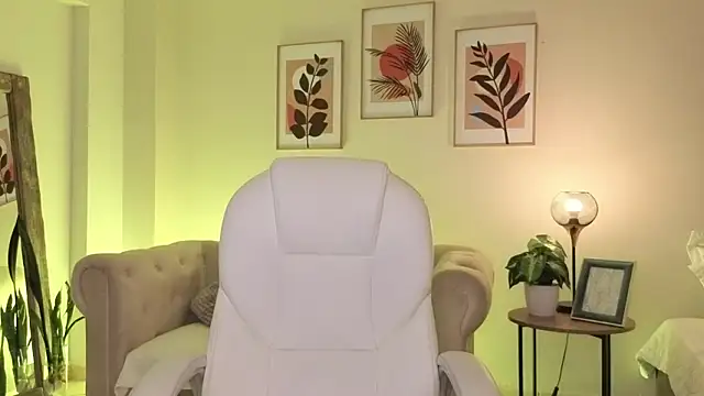 Онлайн чат XXX DahianaWalcott