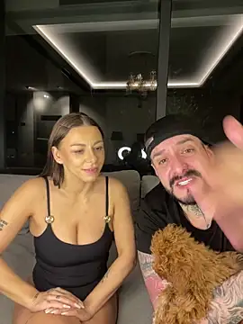 XXX chat uživo modela SexOnMyLvL