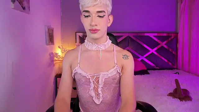 Cherry_zayden_: вебкам-шоу