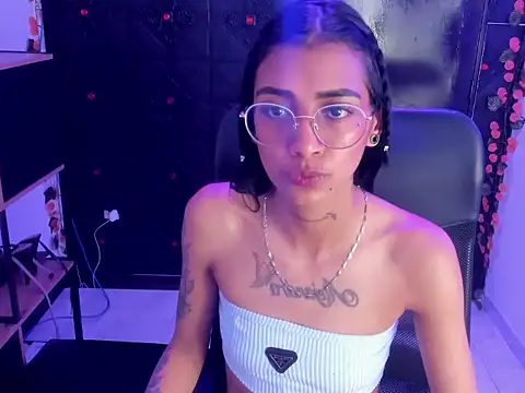 KarlaSlutSkinny__ 라이브 XXX 채팅