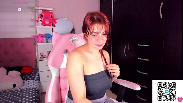 XXX chat uživo modela Vannessa__Shy