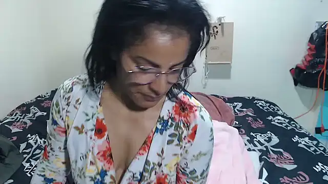 XXX chat uživo modela kateleyagrey