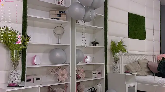 BonieSmith: онлайн-секс-чат