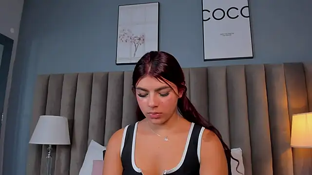 Chat +18 de LolaSteven ao vivo