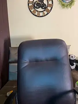 its_ur_flora's Live XXX Chat