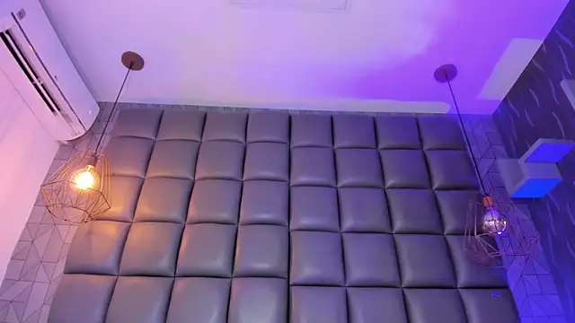 megan_woll: онлайн-секс-чат