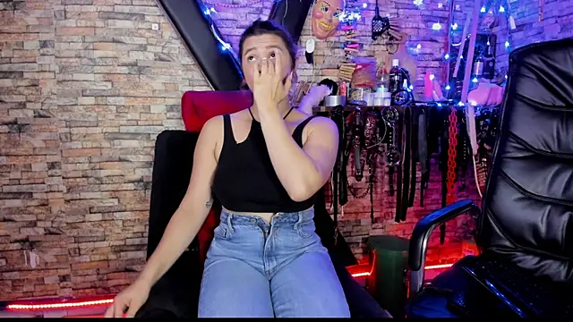 Liltildeman_moon Adlı Modelin Canlı XXX Sohbeti