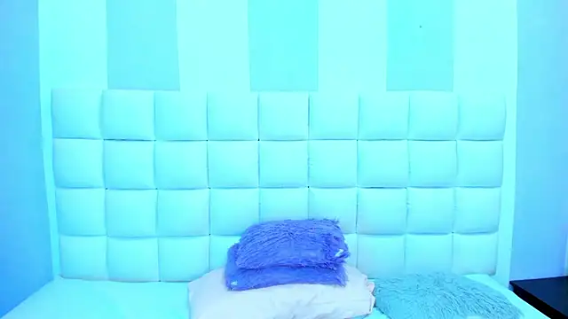 Онлайн чат XXX teresasroom_