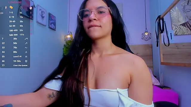 XXX chat uživo modela lalytulu99