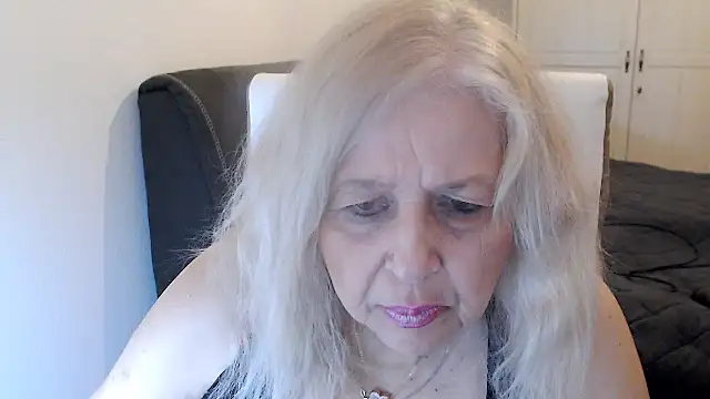 SusiLifeXXX Adlı Modelin Canlı XXX Sohbeti