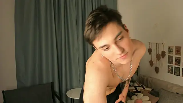 CipherMoth – Kamerová šou