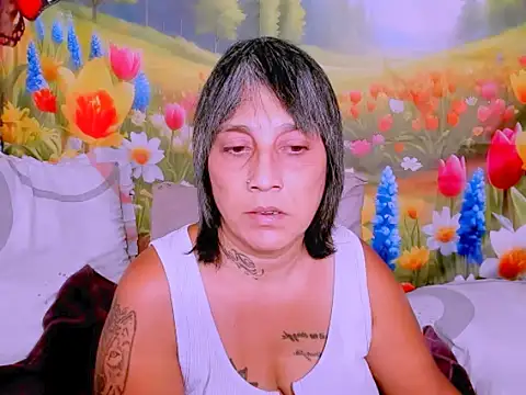 دردشة indianroxy الجنسية المباشرة