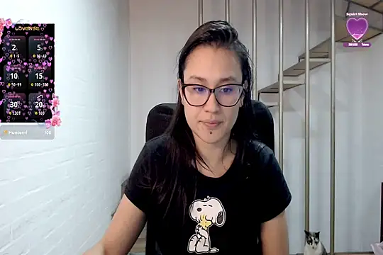 Czat XXX na żywo – Jessie_Desire