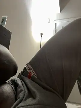 Chatroom XXX en direct de makeherfeelg