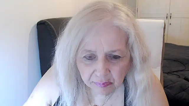 دردشة SusiLifeXXX الجنسية المباشرة