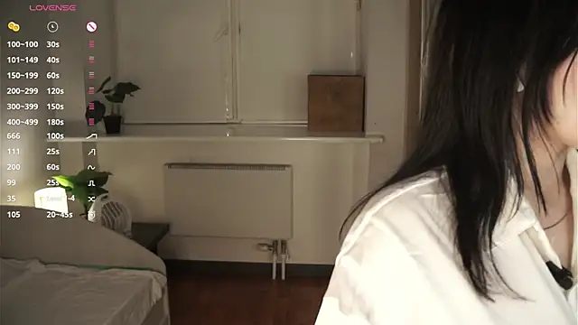 Chat +18 de HannaHayles ao vivo