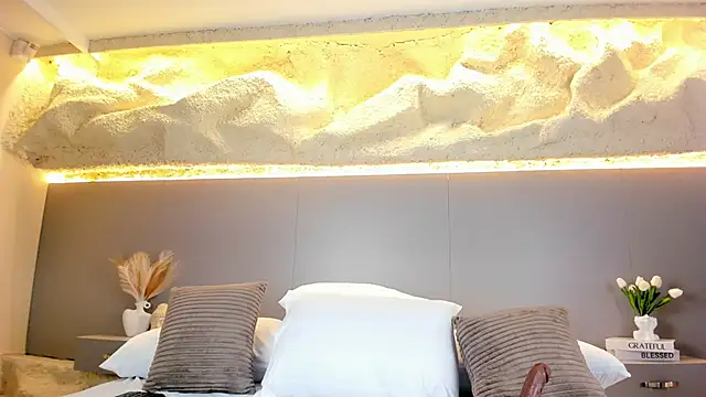 Natalia_21_ Pertunjukan Webcam