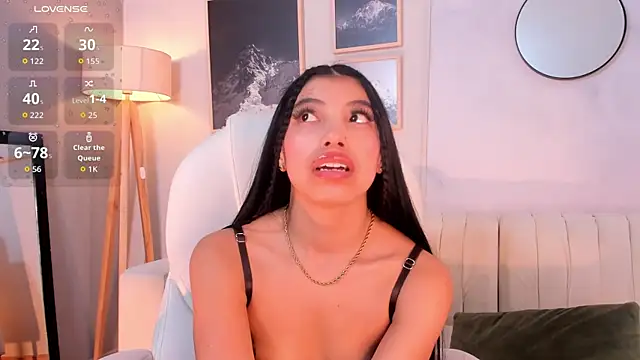 Tiffany_Low Chat XXX in diretta