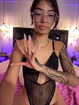 Živý XXX chat TweetiePieXXX