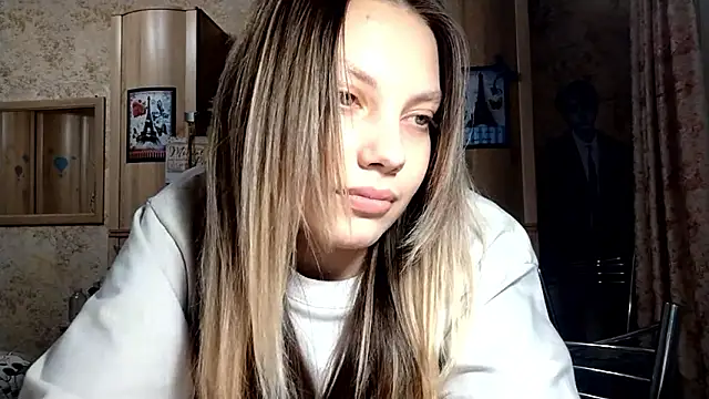 loaneei's Live XXX Chat