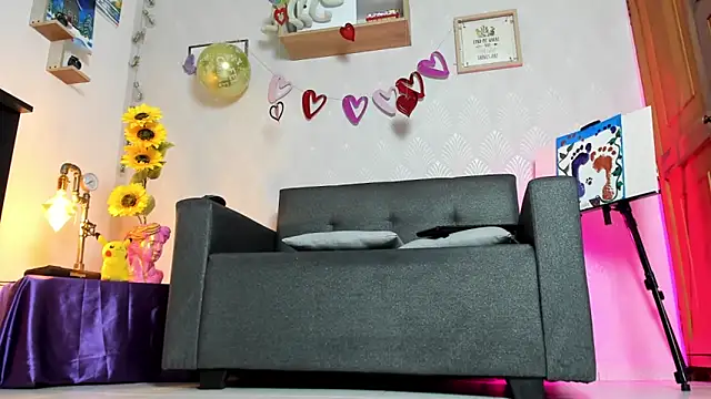 Alaia_Love77n Live XXX chat