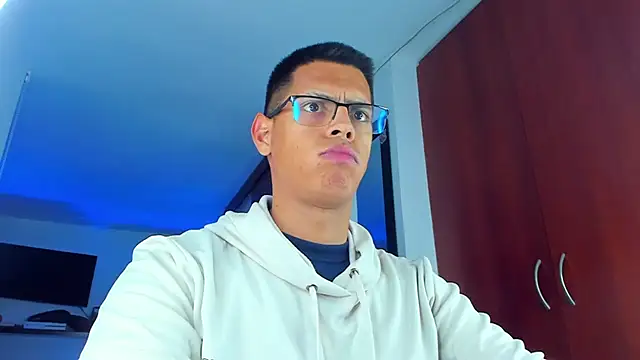 _John_Boy_ live XXX chat