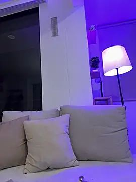 Chat XXX Live Rae_Lil_White