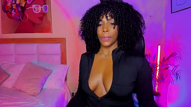 Chat +18 de AitanaBrown_ ao vivo