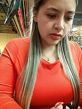 Chat +18 de alana_69 ao vivo