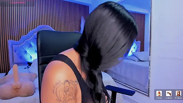 SelenaStonne élő XXX-chatje