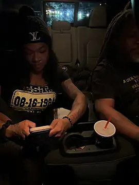 Chat +18 de HaloRodeoLover2 ao vivo