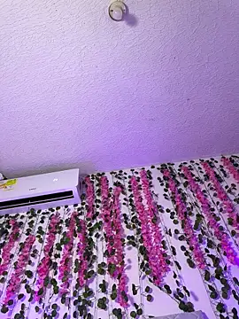 Woo_isDaphne's Live XXX Chat