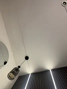 LAURA_VANESAn Live XXX chat